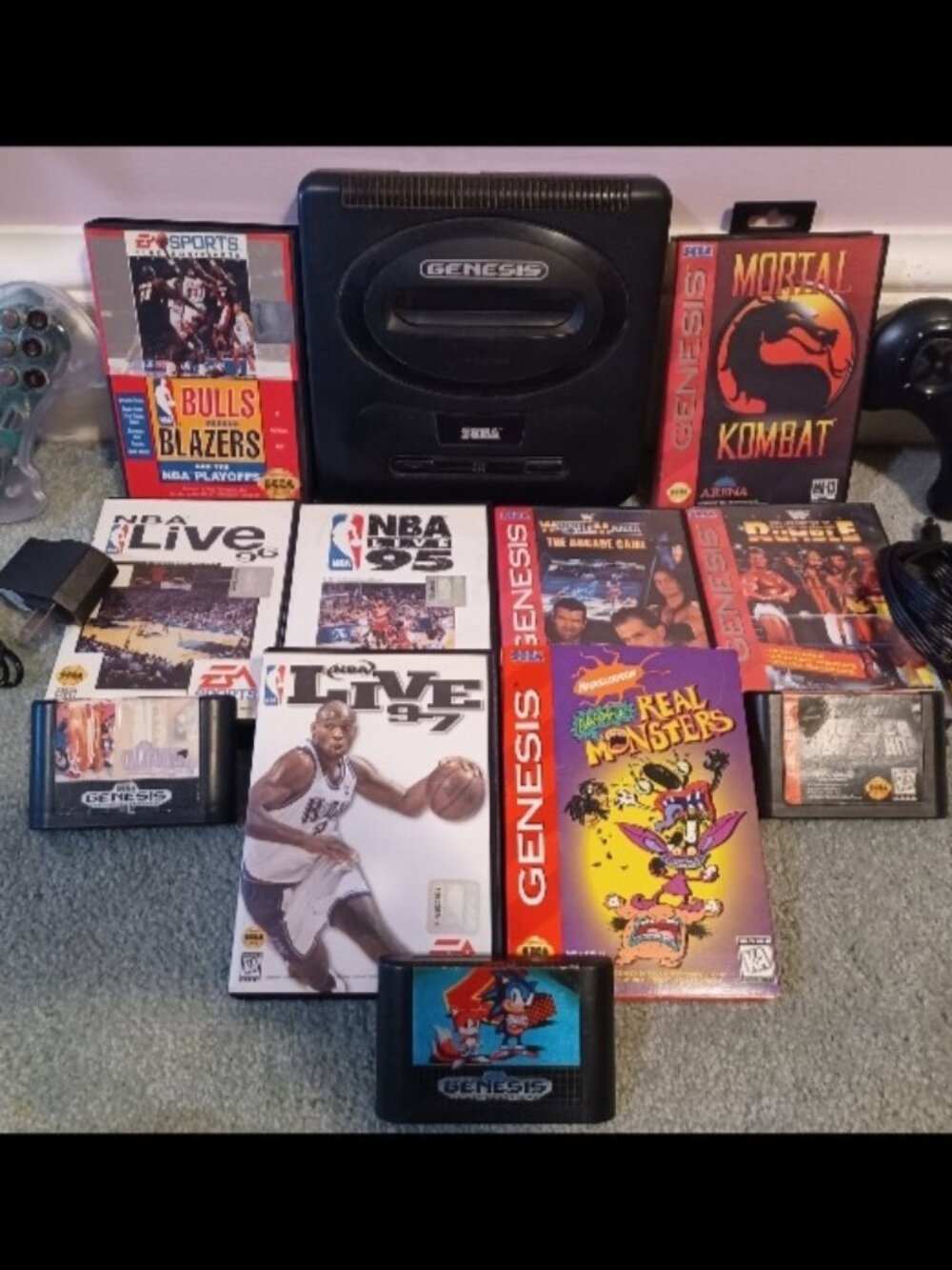 Sega Genesis. Console, Controllers, Cables, 11 Games
